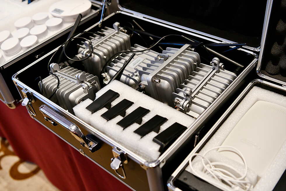 95power的UWB定位基站标签2.JPG 95power的UWB定位基站标签2.JPG