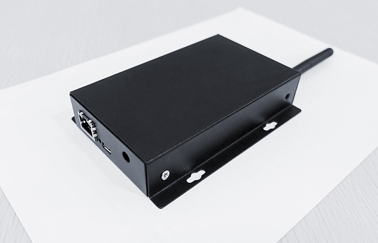 UWB基站实拍VDU2501.JPG UWB基站实拍VDU2501.JPG