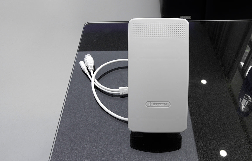 UWB基站实拍-VDU2503.JPG UWB基站实拍-VDU2503.JPG