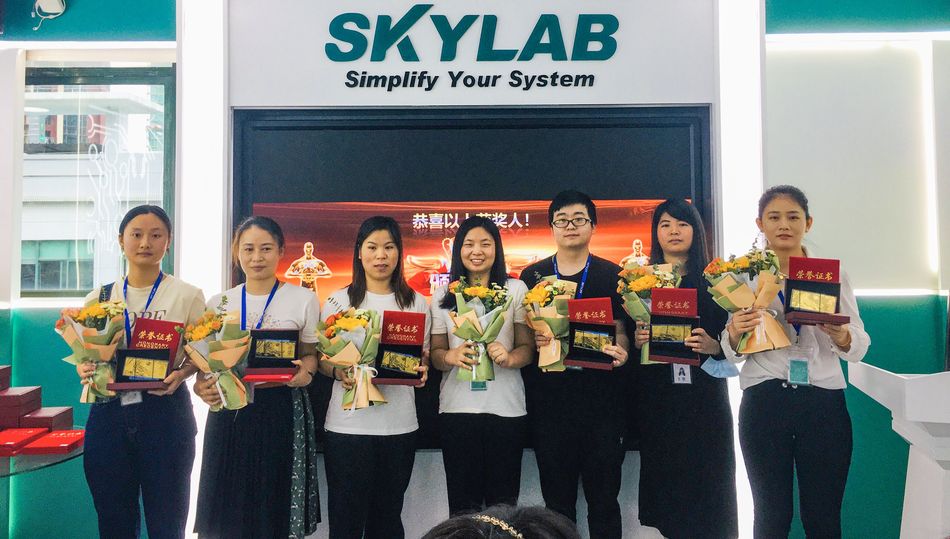 (3)2021年度部门优秀员工-银竹奖获奖-7名优秀员工.JPG (3)2021年度部门优秀员工-银竹奖获奖-7名优秀员工.JPG