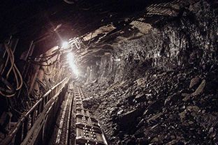 煤矿人员定位系统.jpg 煤矿人员定位系统.jpg